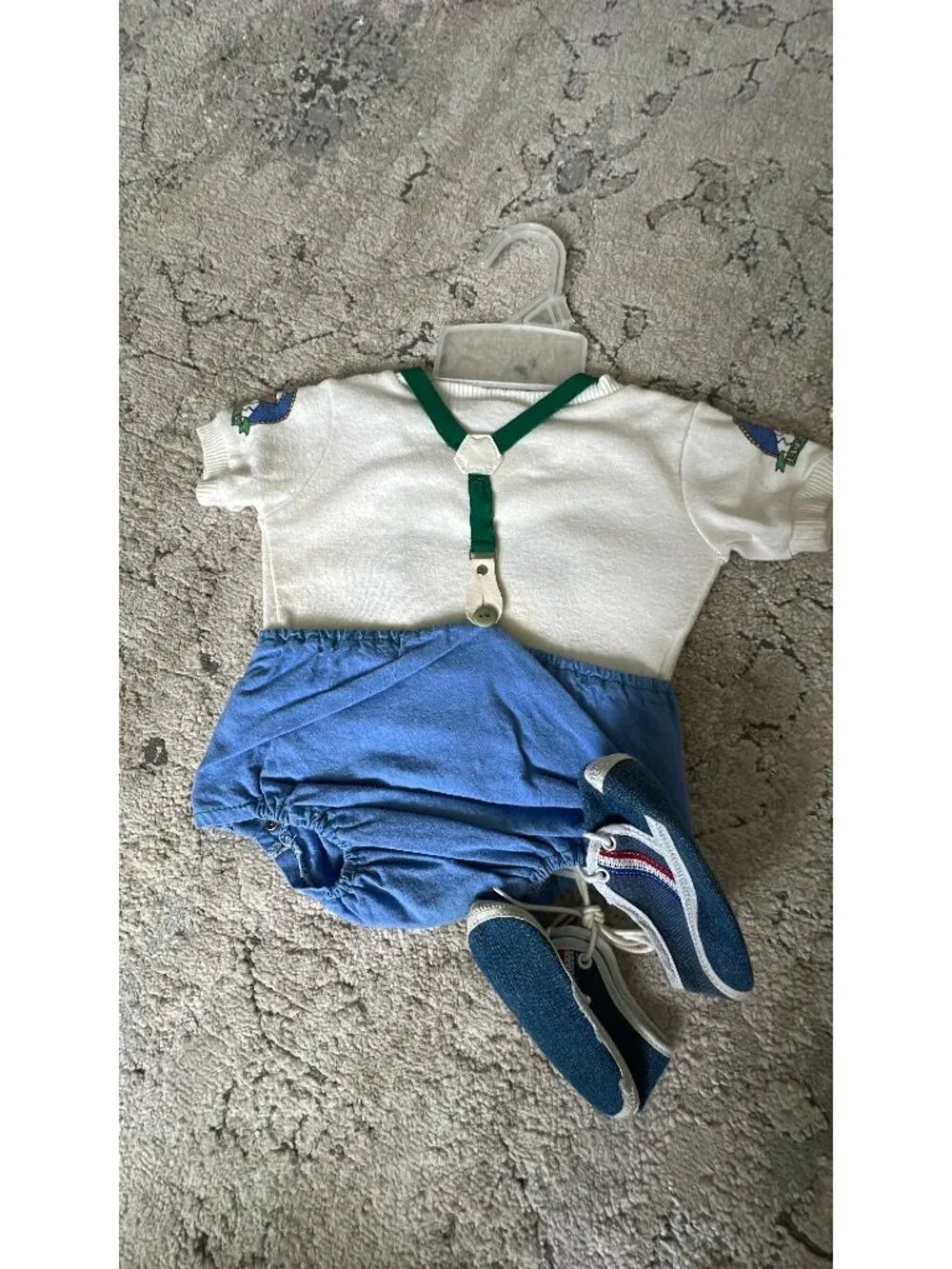 hopscotch explorer outfit
